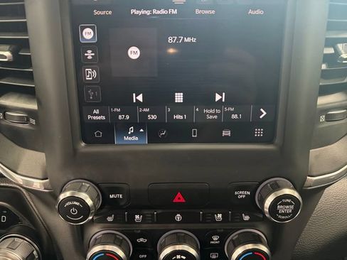 Used 2022 RAM 1500 Laramie w/ Sport Appearance Package AWD/4WD image 5