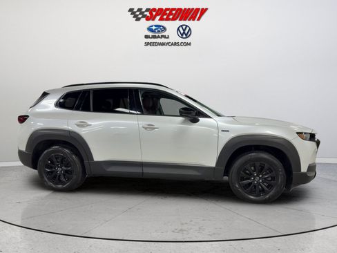Used 2025 MAZDA CX-50 AWD 2.5 Hybrid w/ Premium Pkg image 4