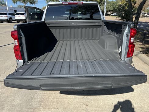 Used 2024 Chevrolet Silverado 1500 LT image 27