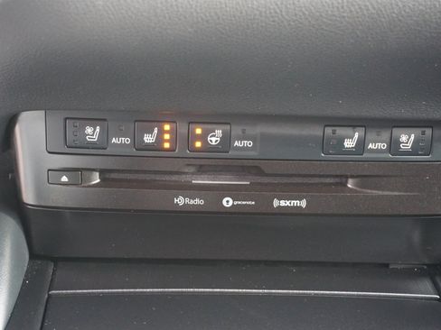 Used 2021 Lexus ES 300h w/ Premium Package image 15