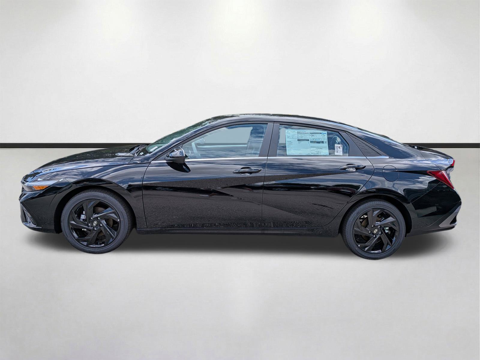New 2026 Hyundai Elantra SEL Sport Premium FWD image 7