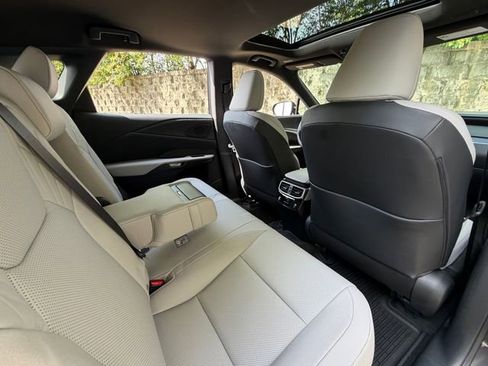 New 2026 Lexus RX 350 Premium w/ Accessory Package (2T) AWD/4WD image 24