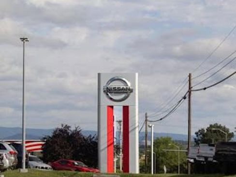 Used 2010 Nissan Rogue SL w/ Premium Pkg image 15