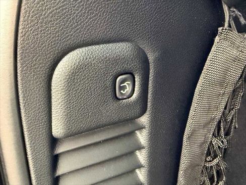 Certified 2020 Jeep Grand Cherokee Limited X image 33