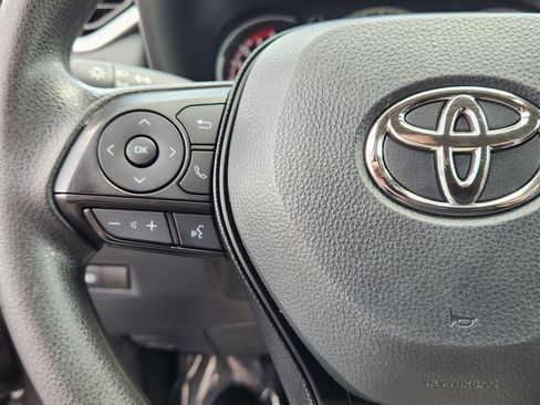 Certified 2024 Toyota RAV4 XLE AWD/4WD image 18