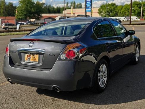 Used 2012 Nissan Altima 2.5 S w/ 20th Anniversary Pkg FWD image 9