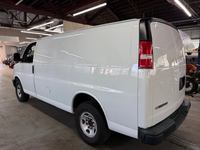 Used 2019 Chevrolet Express 2500 w/ Driver Convenience Package RWD image 2