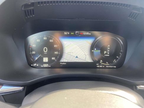 Used 2019 Volvo XC60 T8 Inscription w/ Advanced Package image 25