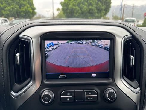 Used 2021 Chevrolet Silverado 1500 LT Trail Boss w/ Bed Protection Package AWD/4WD image 27
