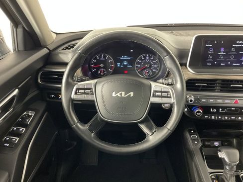 Used 2022 Kia Telluride EX image 12