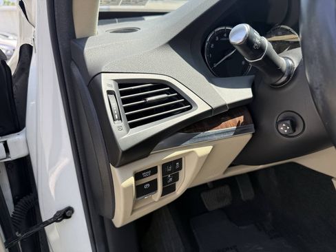 Used 2019 Acura MDX SH-AWD image 11