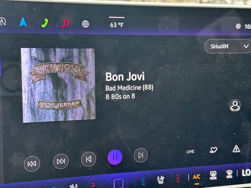 Used 2026 Volkswagen Tiguan SEL R-Line image 24