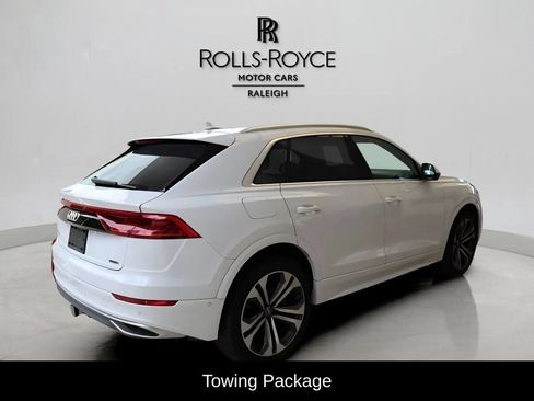 Used 2020 Audi Q8 Premium Plus w/ Premium Plus Package AWD/4WD image 4
