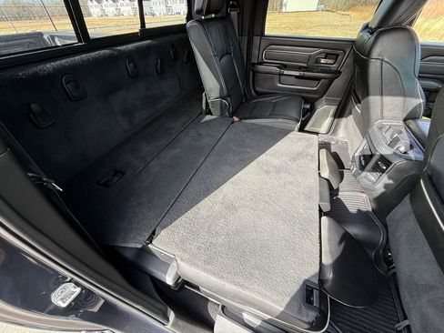 Used 2019 RAM 2500 Limited image 20