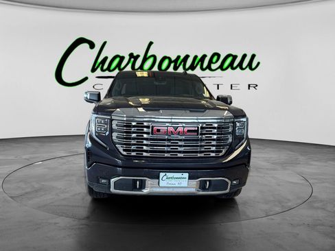 Used 2023 GMC Sierra 1500 Denali w/ Denali Reserve Package AWD/4WD image 8