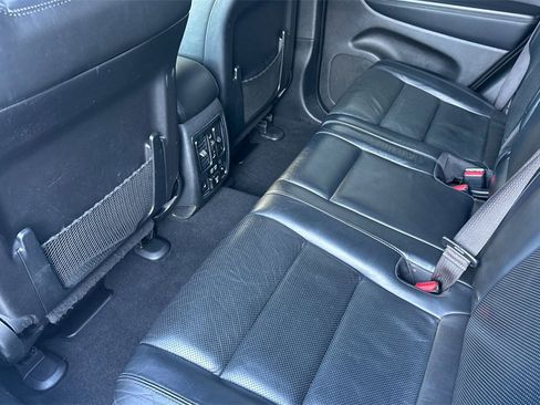 Used 2021 Jeep Grand Cherokee Limited w/ Luxury Group II image 12