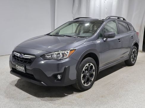 Used 2022 Subaru Crosstrek 2.0i Premium w/ Moonroof Package AWD/4WD image 7