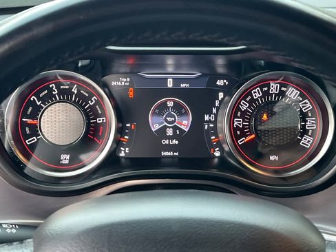 Used 2022 Dodge Challenger GT image 31