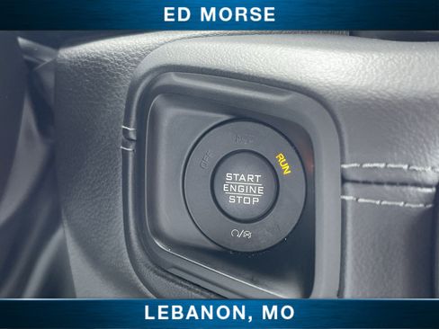 Used 2025 Jeep Wrangler Unlimited Rubicon AWD/4WD image 16