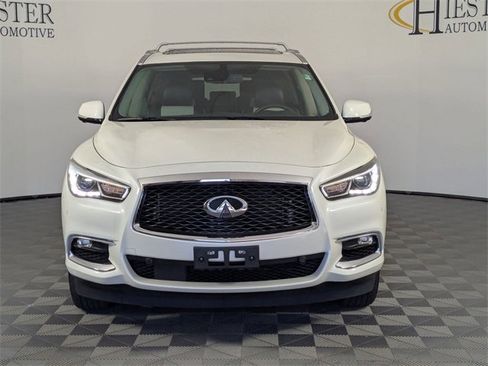 Used 2020 INFINITI QX60 Signature Edition image 3