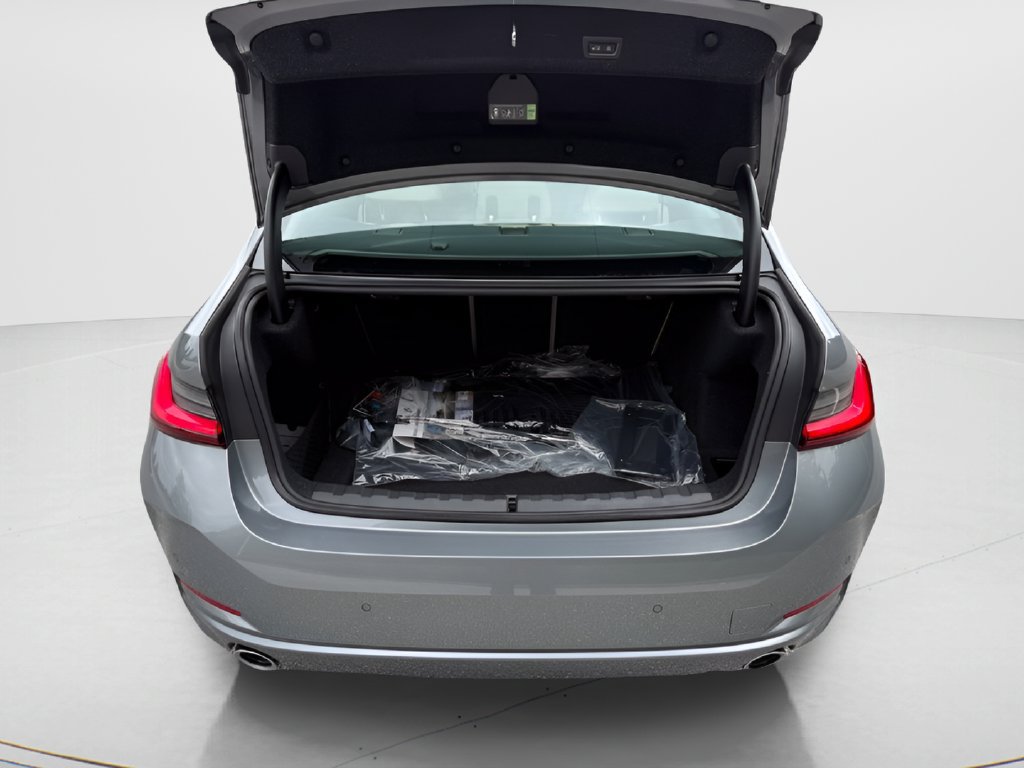 New 2026 BMW 330i Sedan w/ Premium Package RWD image 23