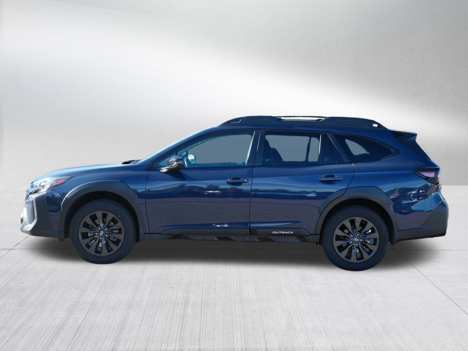 Used 2025 Subaru Outback Onyx Edition AWD/4WD image 4