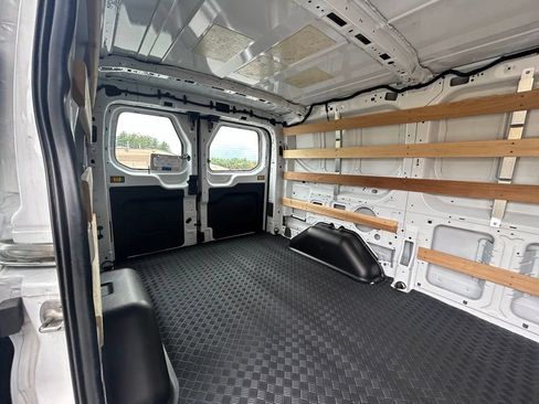 Used 2025 Ford Transit 250 Low Roof w/ Exterior Upgrade Package RWD image 13