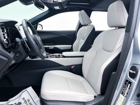Used 2023 Lexus RX 350 Premium image 18