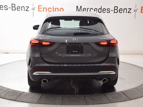 New 2025 Mercedes-Benz GLA 35 AMG 4MATIC image 5
