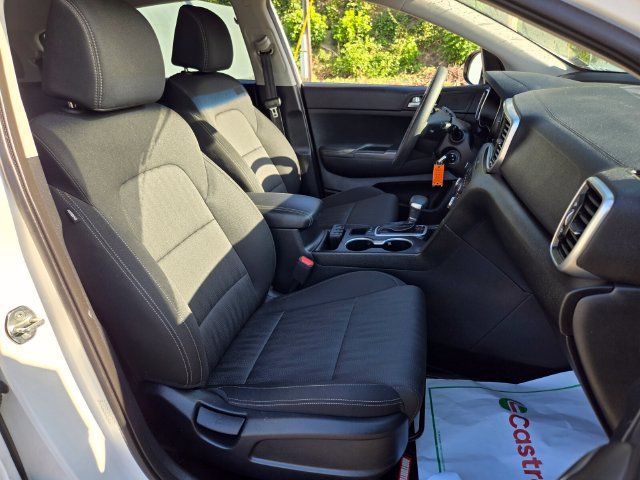 Used 2022 Kia Sportage LX AWD/4WD image 22