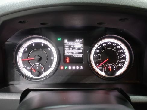 Used 2016 RAM 1500 Express w/ Black Ram 1500 Express Group AWD/4WD image 38