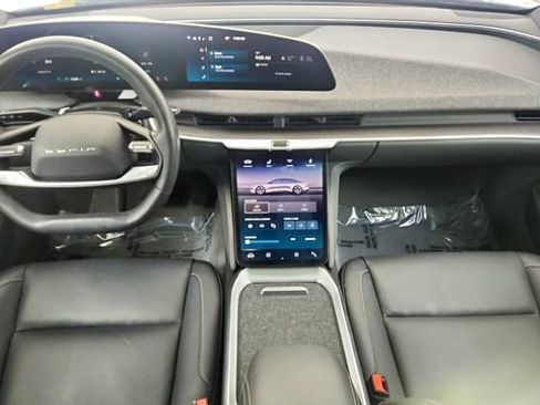Used 2024 Lucid Air Touring image 20