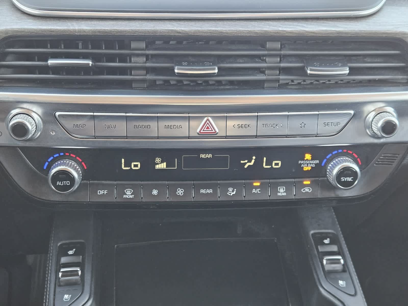 Used 2020 Kia Telluride EX w/ Towing Package FWD image 18