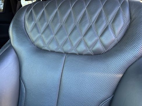 Used 2023 Hyundai Santa Fe Calligraphy image 16