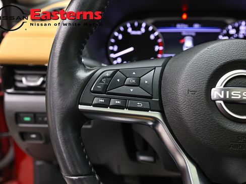 Used 2024 Nissan Sentra SV w/ SV Premium Package FWD image 15