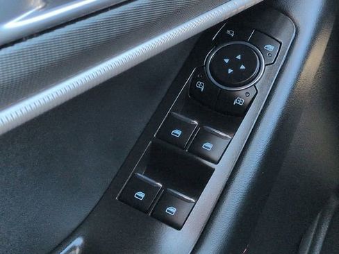 Certified 2025 Ford Explorer ST image 22