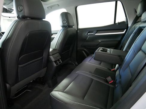 New 2026 GMC Terrain Denali w/ LPO, Black Badging Package image 16