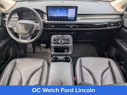 Certified 2022 Lincoln Nautilus FWD w/ Premium Package image 10