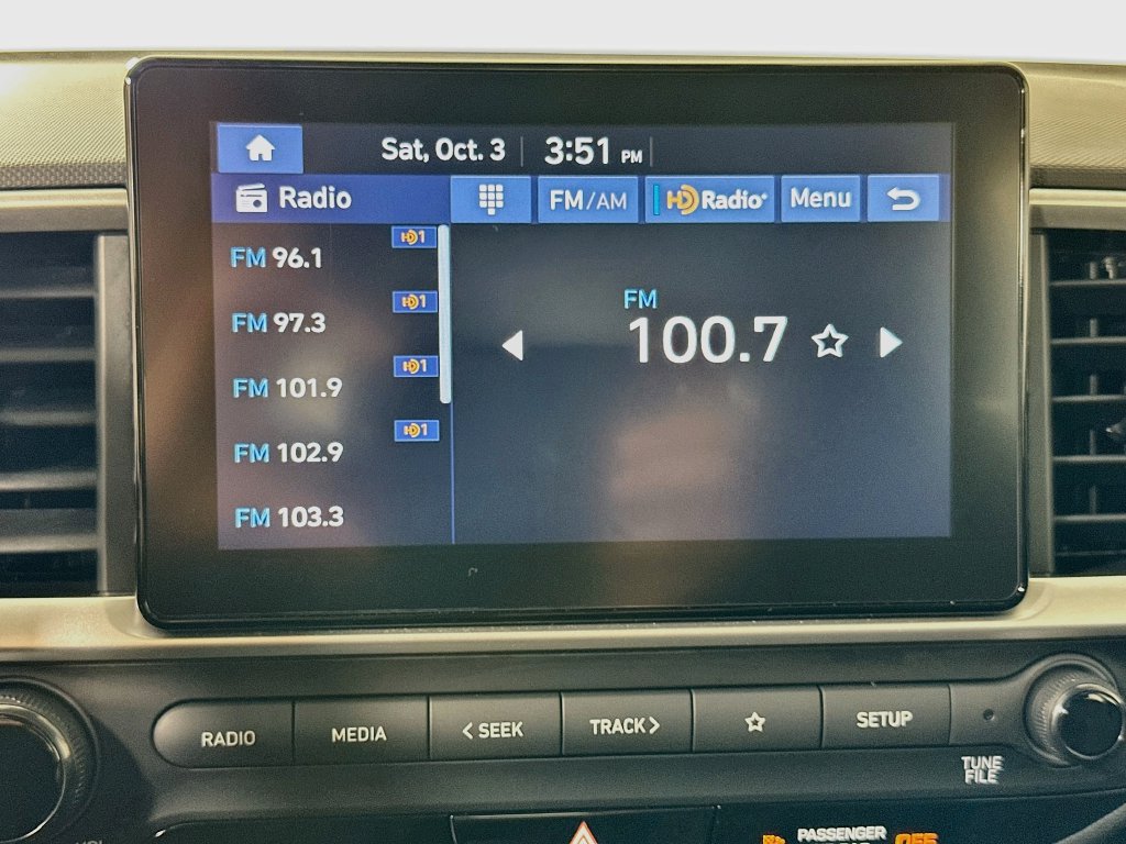 Used 2026 Hyundai Venue SEL FWD image 14