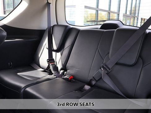 Used 2024 INFINITI QX80 Luxe w/ Cargo Package image 8