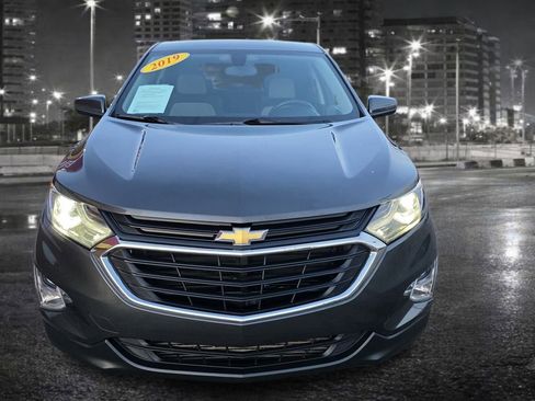 Used 2019 Chevrolet Equinox LT image 3