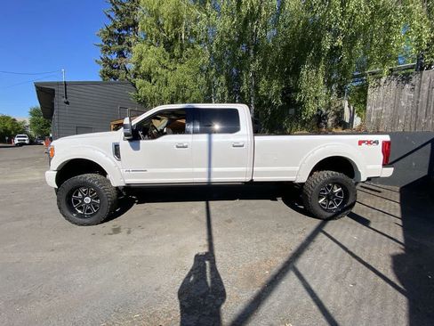 Used 2018 Ford F350 Limited w/ FX4 Off-Road Package AWD/4WD image 3
