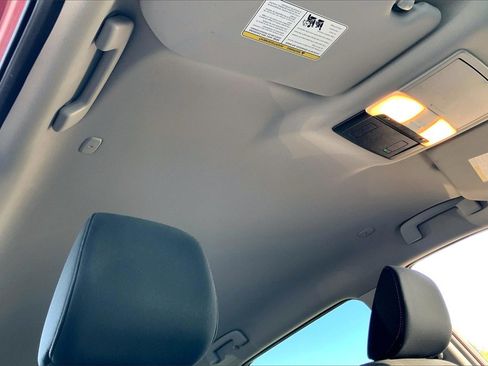 Certified 2023 Nissan Rogue SV image 25
