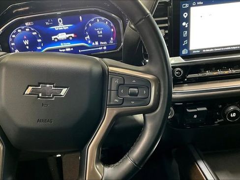 Used 2024 Chevrolet Silverado 2500 High Country w/ Midnight Edition AWD/4WD image 12