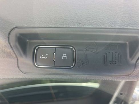 Certified 2024 Ford Explorer XLT w/ Equipment Group 202A AWD/4WD image 16