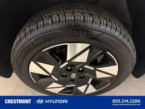 Used 2024 Hyundai Kona SEL AWD/4WD image 9