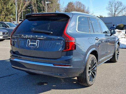 New 2026 Volvo XC90 B5 Plus image 4