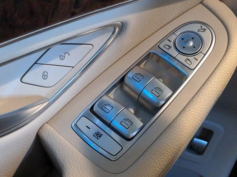 Certified 2017 Mercedes-Benz GLC 300 GLC 300 image 23