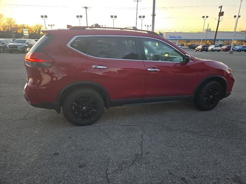 Used 2017 Nissan Rogue SV w/ Midnight Edition Package image 2