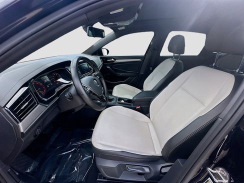 Used 2019 Volkswagen Jetta R-Line image 19